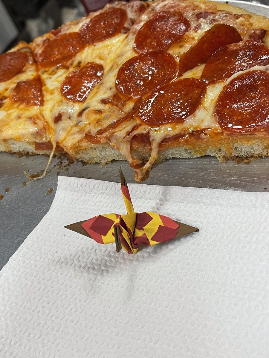 PaperPerci's tweet image. Some of the stuff I did this month; pizza time, Mr cool, and some fun guy earrings.