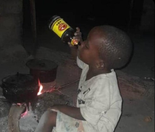 Official____Max's tweet image. Omunhu otomwena ngo ne shashi ina oye hai koLubango🇦🇴😂