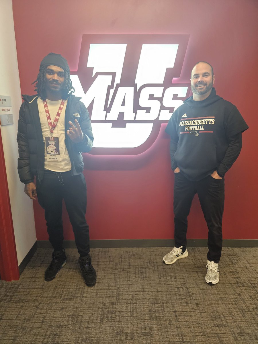 Mekhi Armour tweet media