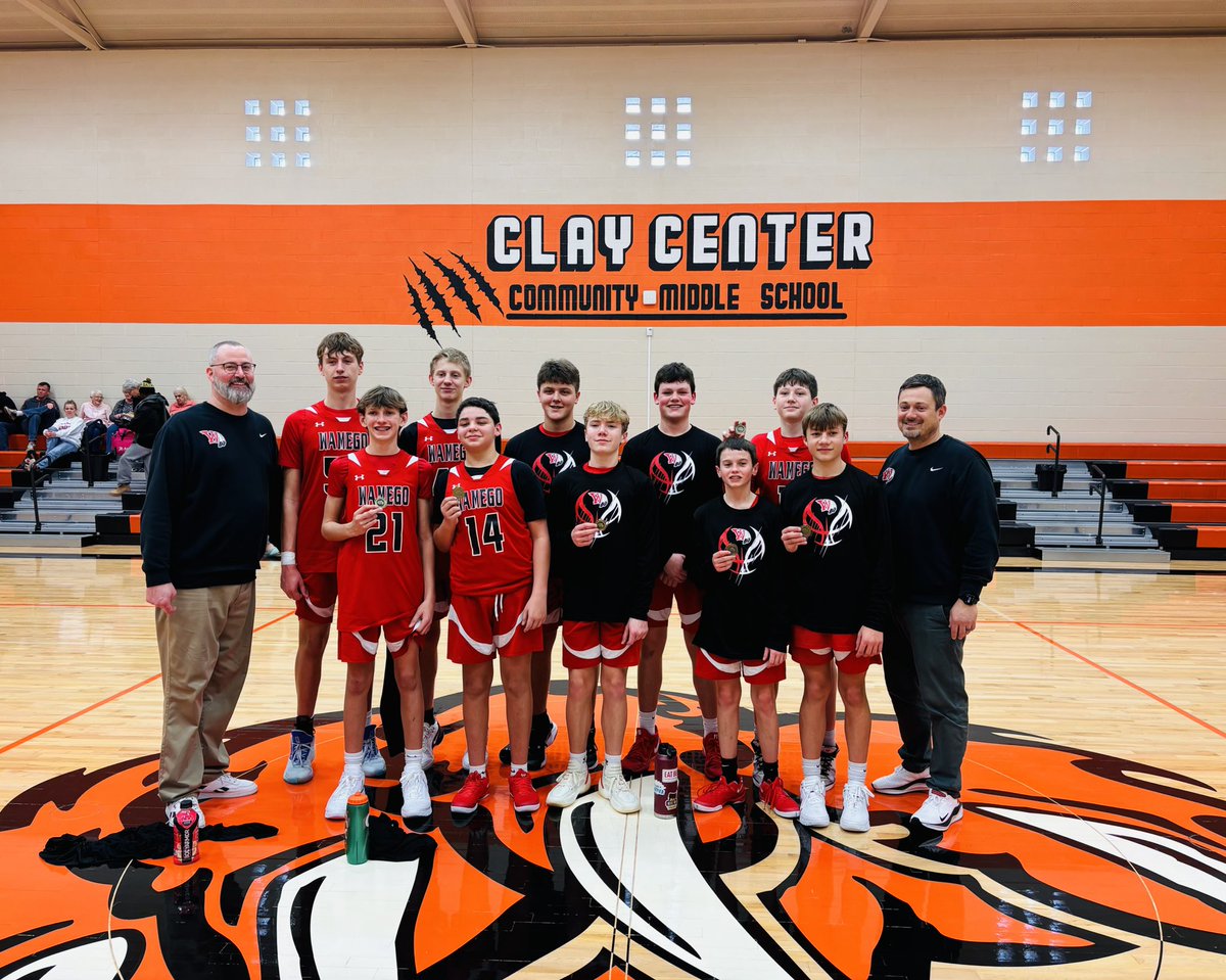 8th boys bringing home the Clay Center tournament 🏆! 
Great work boys &amp; coaches!