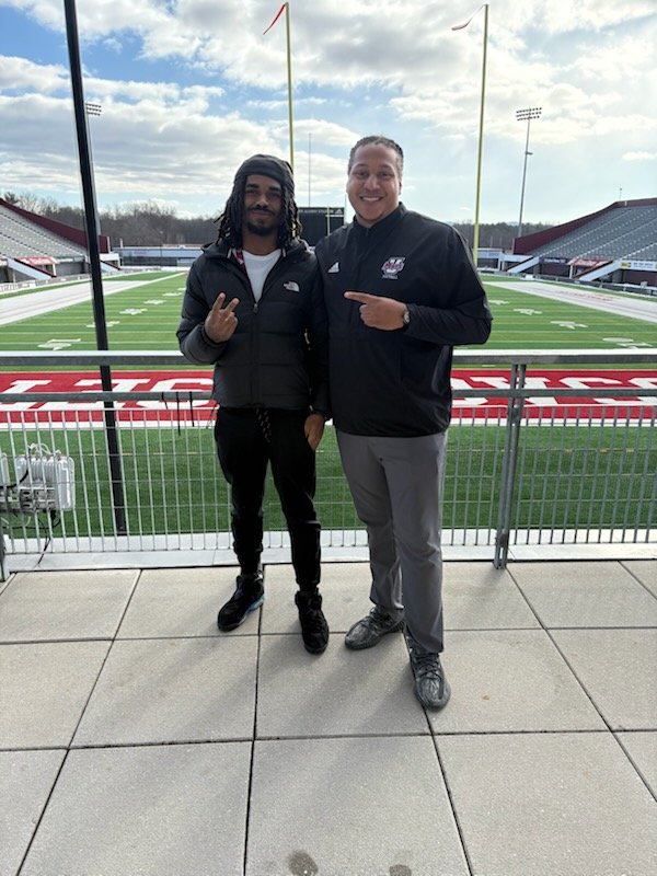 Mekhi Armour tweet media