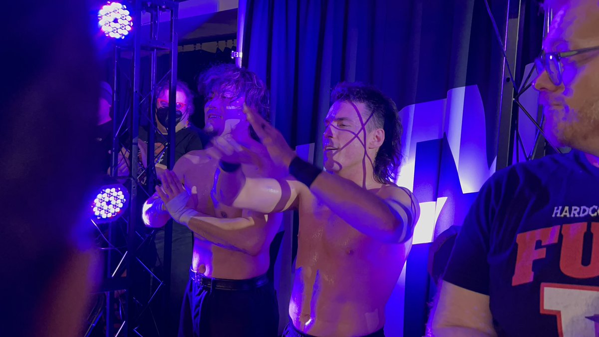 TaKaNoMeKevin's tweet photo. Triangler DTD at Washington Hall in Seattle (62/?)
#ddtpro
#defynw
#TrianglerDTD
#MAO
#MikeBailey https://t.co/nFzG7P8TRF