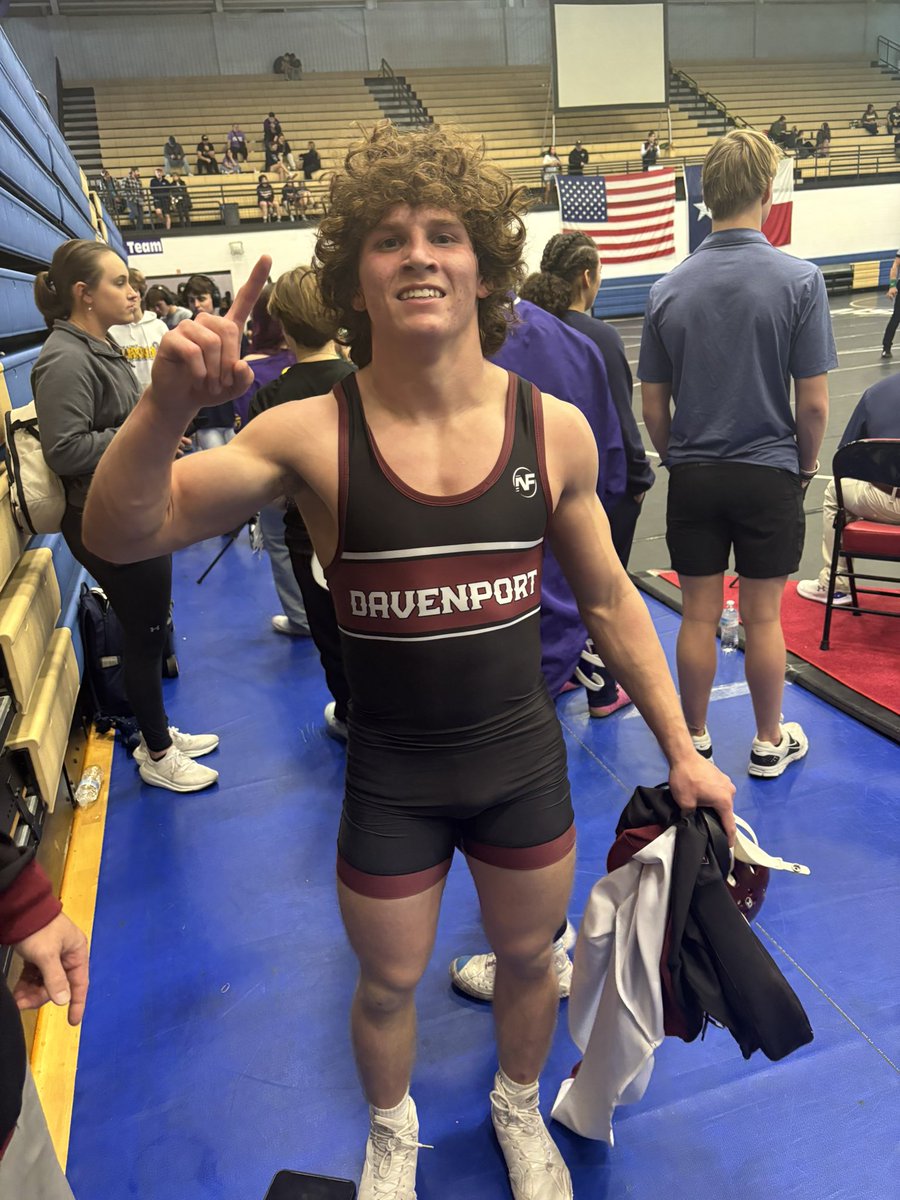 DavenportWolves's tweet photo. District Champion Mason Falcone! 🥇 https://t.co/Xcz3kqxN7F