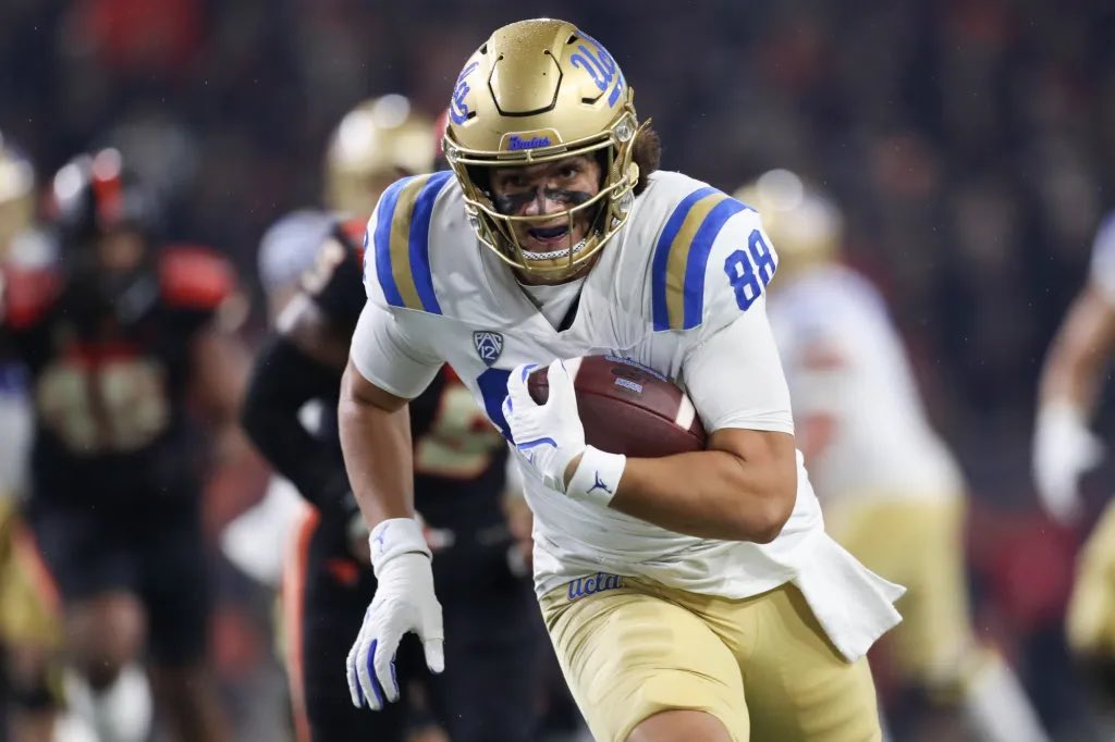 Carson Sneed tweet media