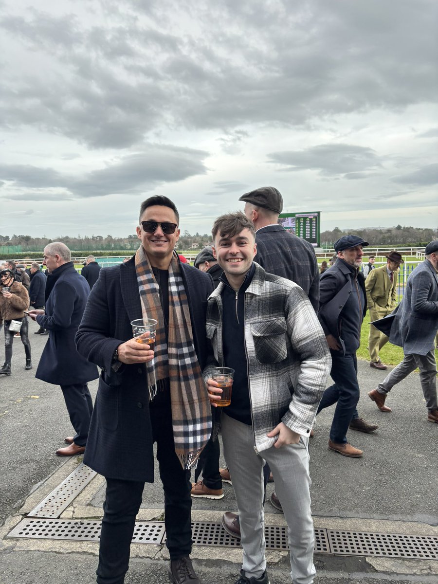 lukedignam's tweet photo. @racingblogger didn’t let me down 📸 https://t.co/x0HjBxE3G0
