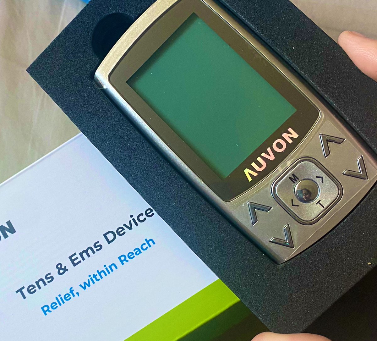 becomeharmony's tweet photo. This post is for anyone that is into #Fitness that might have experience with #TENS &amp; or #EMS training. Decided to get my own unit for when I’m on the leg press instead of punching 👊🏽 my quadriceps!#TranscutaneousElectricalNerveStimulation #ElectricalMuscleStimulation https://t.co/aZW92m7EnS