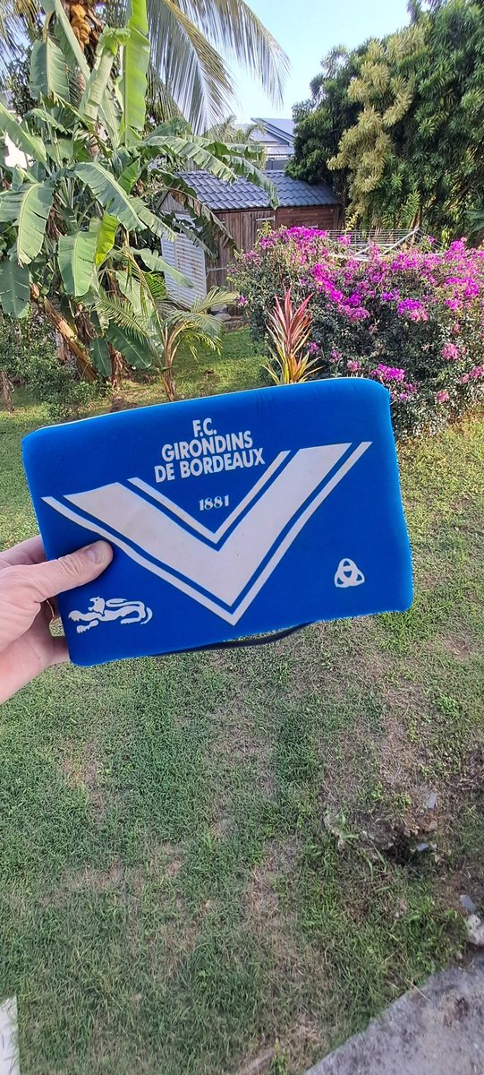 87Ultramarin's tweet image. Allez Bordeaux ❤️ 
#papy #persillon