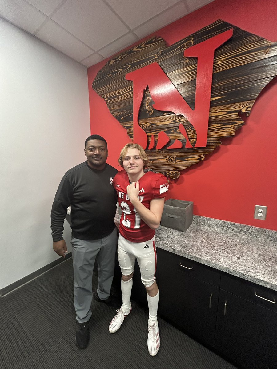 Aiden Hastings (@aidenhastings21) on Twitter photo Thank you to Coach Jones and <a href="/Newberry_FB/">Newberry College Football</a> for the amazing official visit!!
<a href="/WaccamawFB/">Waccamaw Warriors Football</a> <a href="/IcoachIteach/">Coach Johnson</a> <a href="/peedeesportss/">Pee Dee SC High School Sports Page</a> <a href="/SCHSLFotball/">SCHSL Football</a> Thank you to Coach Jones and <a href="/Newberry_FB/">Newberry College Football</a> for the amazing official visit!!
<a href="/WaccamawFB/">Waccamaw Warriors Football</a> <a href="/IcoachIteach/">Coach Johnson</a> <a href="/peedeesportss/">Pee Dee SC High School Sports Page</a> <a href="/SCHSLFotball/">SCHSL Football</a>