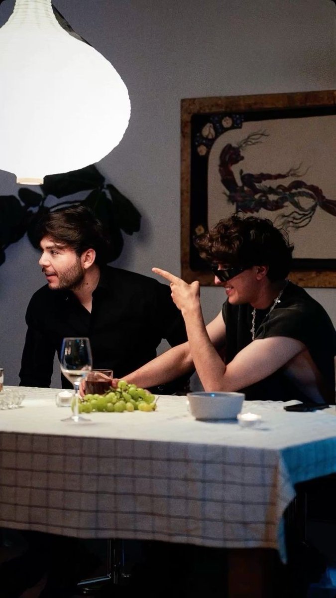 GabitoData's tweet image. “7 Dias” 🥀🖤 de Gabito Ballesteros &amp;amp; Tito Double P ha debutado con 4,241,229 STREAMS TOTALES en Spotify.