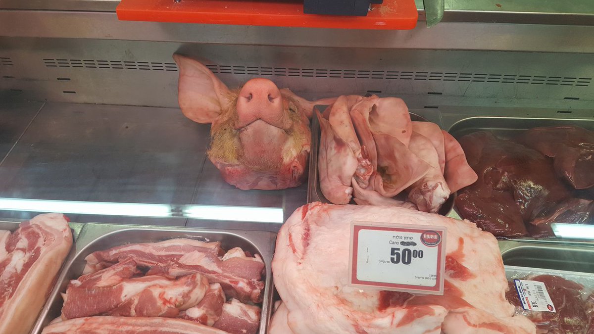 bigeelfanbox's tweet image. Russian supermarkets are built different