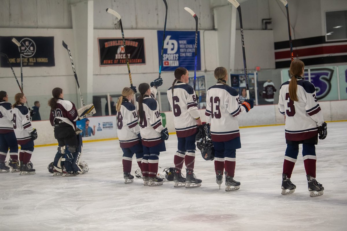 🚨Game Day: The girls hit the road to take on Boston Latin Academy at 6:30 at Emmons Horrigan O’Neil Ice Rink in Charlestown