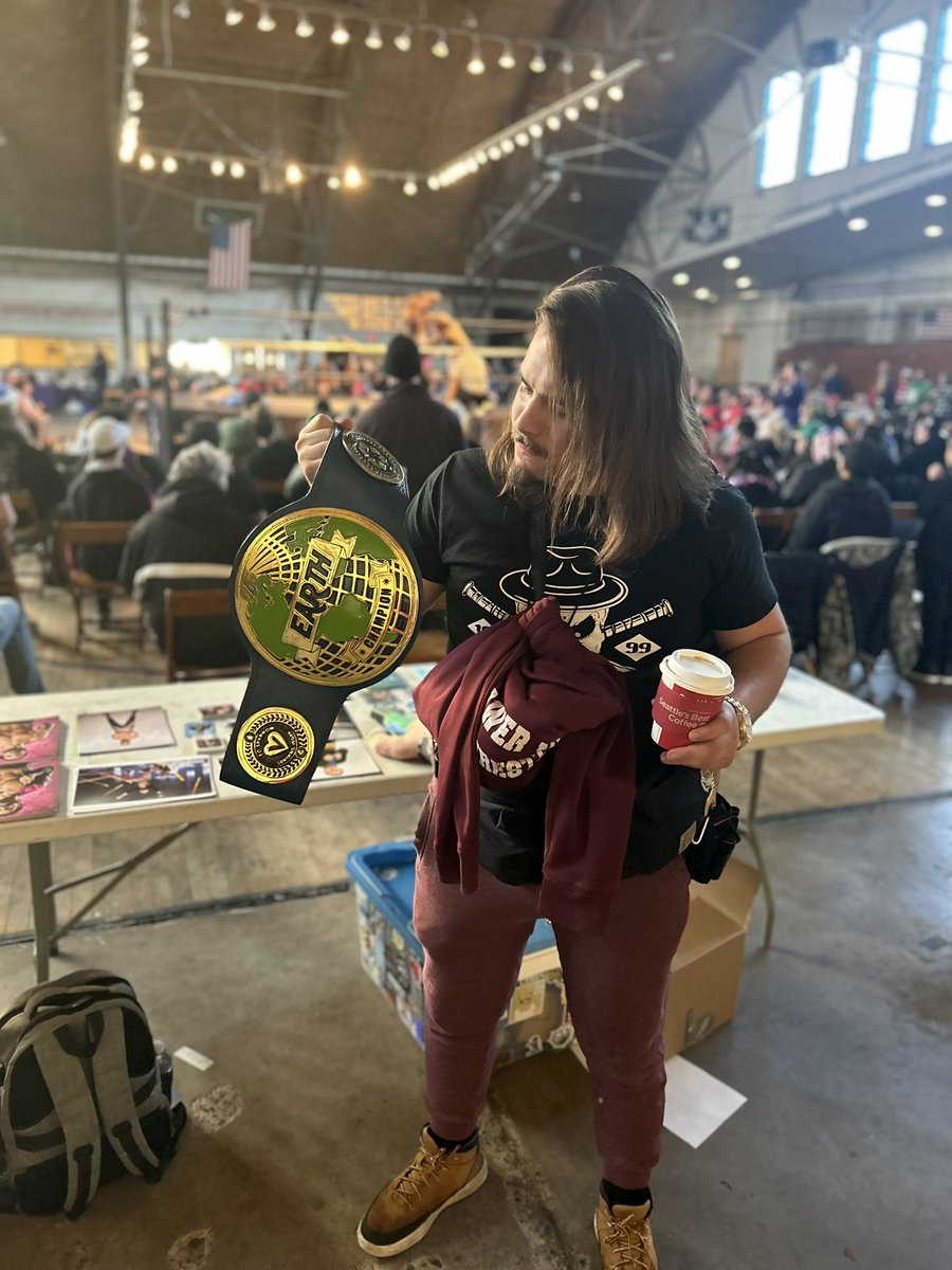 CharlieTiger_'s tweet photo. I think I just caught @NoSteakAllSizzl LACKING @Official_AXW
Is the Earth Championship Sanctioned under NATURAL LAW? #TigerRules #RealTiger https://t.co/8m8dQdMKkb