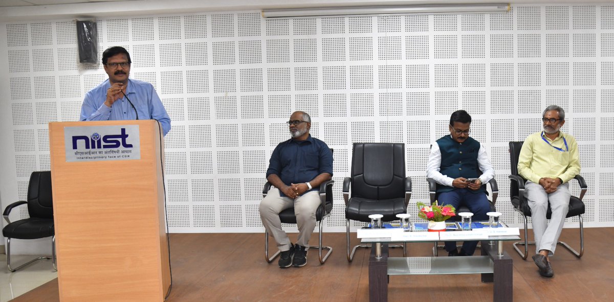 CSIR.NIIST (@csir_niist) on Twitter photo 1/3 CSIR-NIIST Jigyasa partners with TATA Elxsi CSR activities to conduct a Oneday Career Guidance Workshop for students of Govt Girls Higher Secondary School, Malayinkeezhu. <a href="/CSIR_IND/">CSIR, India</a> <a href="/tataelxsi/">Tata Elxsi</a> <a href="/CsirJigyasa/">CSIRJIGYASA</a> #careerguidance 1/3 CSIR-NIIST Jigyasa partners with TATA Elxsi CSR activities to conduct a Oneday Career Guidance Workshop for students of Govt Girls Higher Secondary School, Malayinkeezhu. <a href="/CSIR_IND/">CSIR, India</a> <a href="/tataelxsi/">Tata Elxsi</a> <a href="/CsirJigyasa/">CSIRJIGYASA</a> #careerguidance