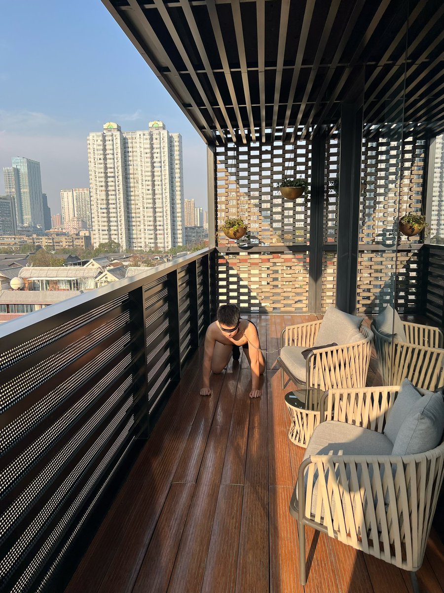 转发进4群。图片4群管理员。不要重复进群