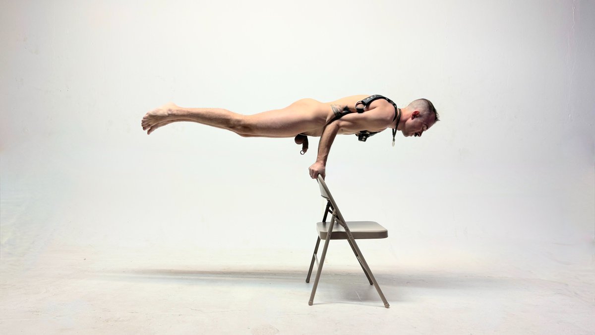 Well, folks, today officially marks my 35th lap around the sun! And what a ride it’s been! This past year? Easily one for the record books. I dove headfirst into content creation, collected an amazing crew of lifelong friends, embarked on some truly unforgettable adventures,