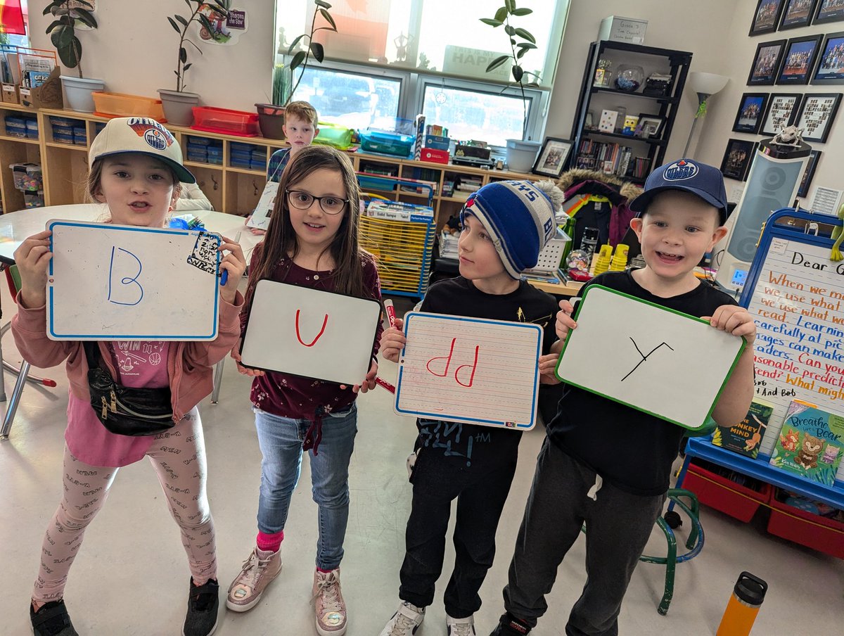 Students had a lot of fun on Scrabble Day, synergizing to spell as many words as we could <a href="/ChristinaGFMPSD/">ChristinaGordon</a> <a href="/FMPSD/">Fort McMurray Public School Division</a> #iteachthird #readersareleaders #spiritday #grade3istheplacetobe