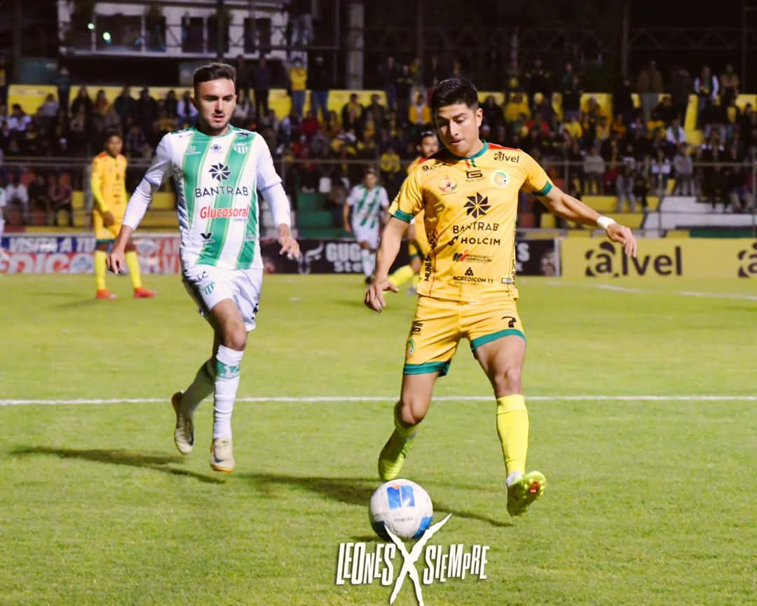 ¡SIN HACERSE DAÑO EN SAN MARCOS, AL MEDIO TIEMPO!

🏆#LigaNacionalGt | Previa:
⏱️MT 0-0 Club Deportivo Marquense - Oficial  🆚 Antigua GFC  
⚽  
#Jornada5-  #Clausura2025 
📆 Sábado 1 febrero
🏟 Marquesa de la Ensenada
📍San Marcos