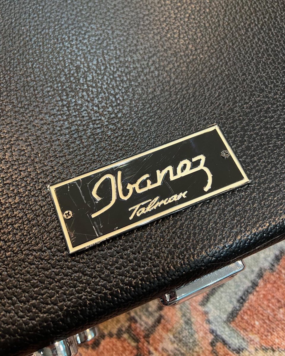 TomoJustFunky's tweet photo. Do you know this guitar model? Cool guitar! @IbanezJapan @ibanezofficial
#ibanez #ibanezjapan #ibanezguitars #ibanezguitar #talman #ibaneztalman #tomofujita #guitarwisdom #coolguitar https://t.co/8KWUUGZwoD
