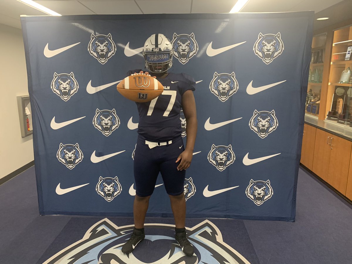 Sebastien Germain (@sebasg_77) on Twitter photo Thank you <a href="/Work_Dove/">Jessie Dove</a> for the hospitality and great experience visiting <a href="/LUMO_FB/">Lincoln University (Missouri) Football</a> Thank you <a href="/Work_Dove/">Jessie Dove</a> for the hospitality and great experience visiting <a href="/LUMO_FB/">Lincoln University (Missouri) Football</a>