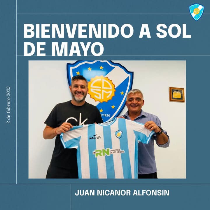 Futbol ⚽️ l Federal A 2025
El  presidente de nuestra institución Adán Valdebenito presentó y le dio  la bienvenida a Juan Alfonsín , quien será el DT del primer  equipo del Federal A /2025 deseándole él mayor de los éxitos!!!