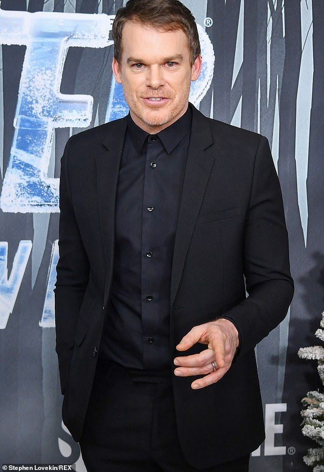 PMaratonando's tweet image. Parabéns Michael C. Hall ! Hoje o ator, produtor executivo, diretor está completando, 54 anos. 🥳🎂🎉

#HappyBirthdayMichaelCHall #MichaelCHall