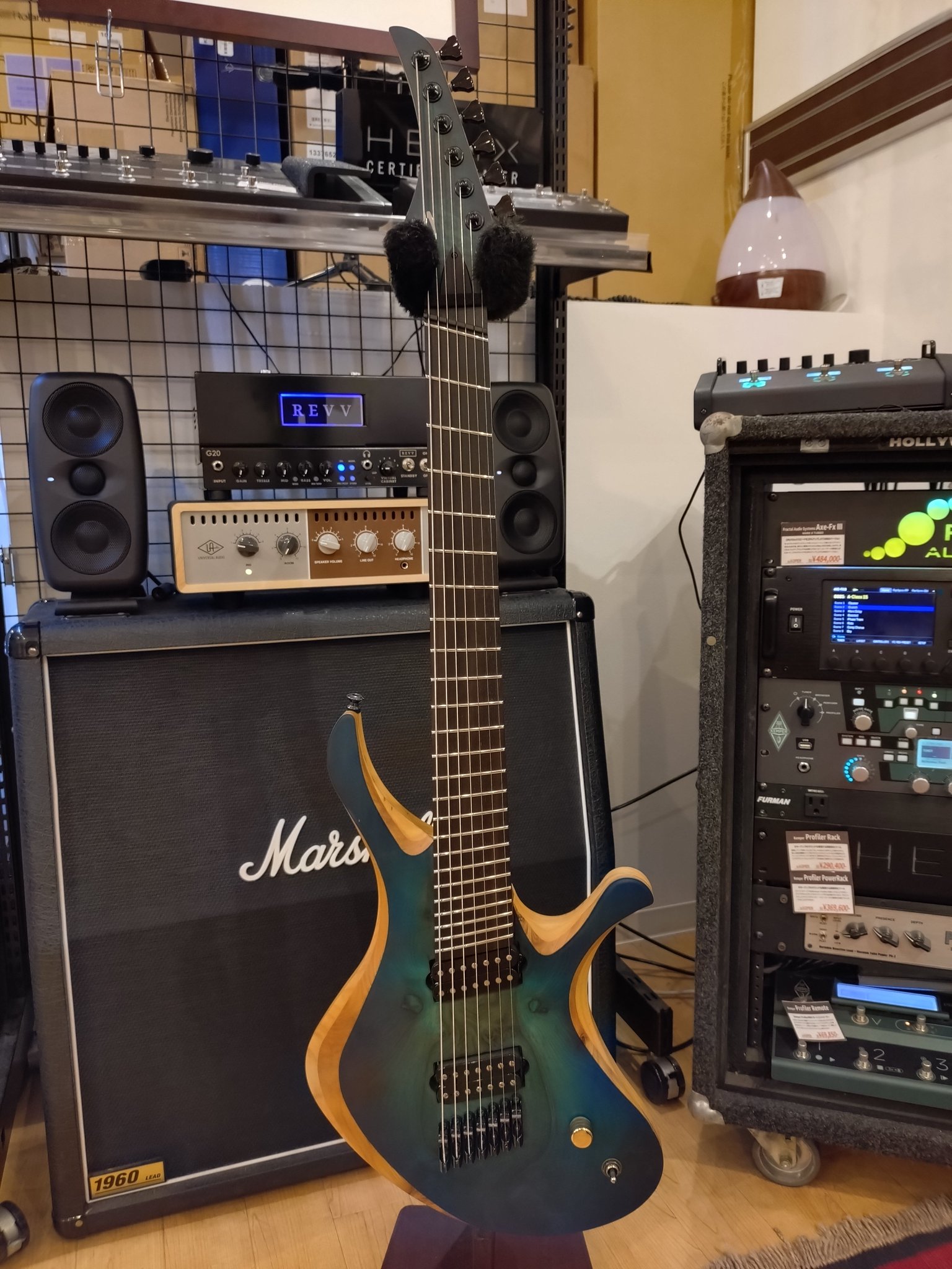 ギター Skervesen Swan 7 Swan 7 - Skervesen Custom Guitars