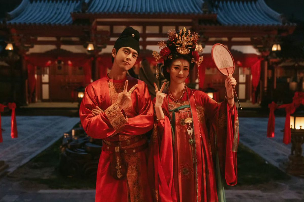 AlittelAlittle's tweet photo. คุนชายเจียงกับเซิ่งอี้ , เหลียนโจว , เซ่อเหยี่ยน
#หลี่เซี่ยน #LiXian #ShaoYun #BaoChenxi #MuTong
#งามบุปผาสกุณา #FlourishedPeony #国色芳华 https://t.co/qcxcK1lFAV