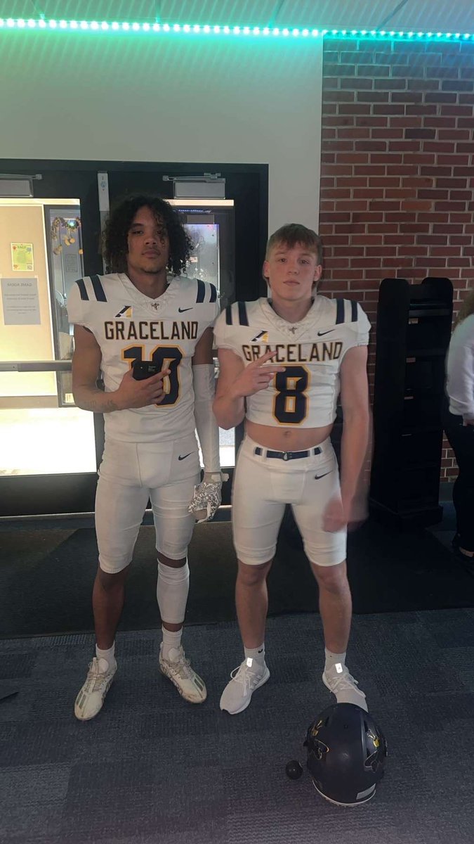 #AGTG After a great visit I’m blessed to receive an offer from <a href="/CoachRoss_FB/">Patrick Ross</a> and <a href="/GracelandFB/">Graceland Football</a> 

<a href="/BirgeAndrew/">Coach Andrew Birge</a> <a href="/CoachStaback/">Coach Phil Staback</a>