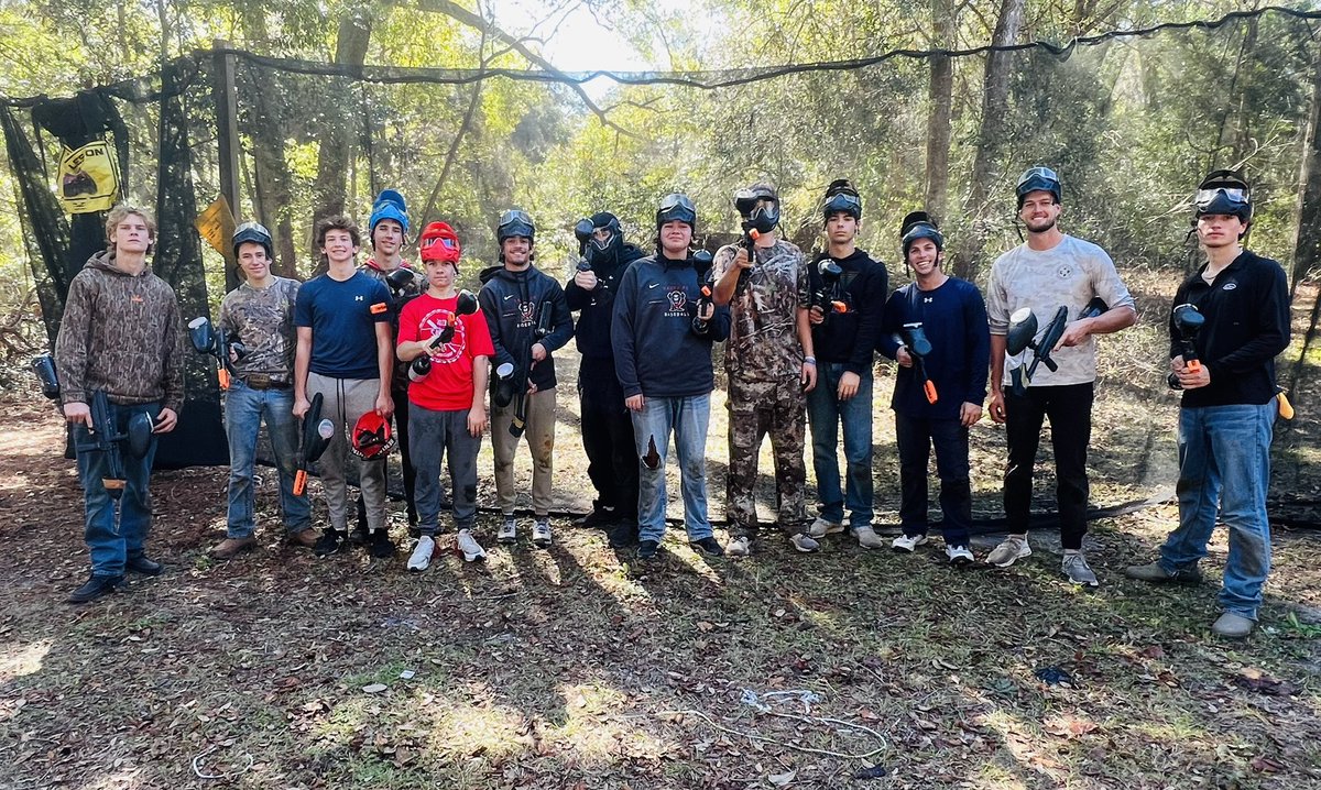 A little Team Bonding Paintball to prep for the 2025 Baseball Season. Big Shout out to First Strike Paintball in Newberry! Raider Pride