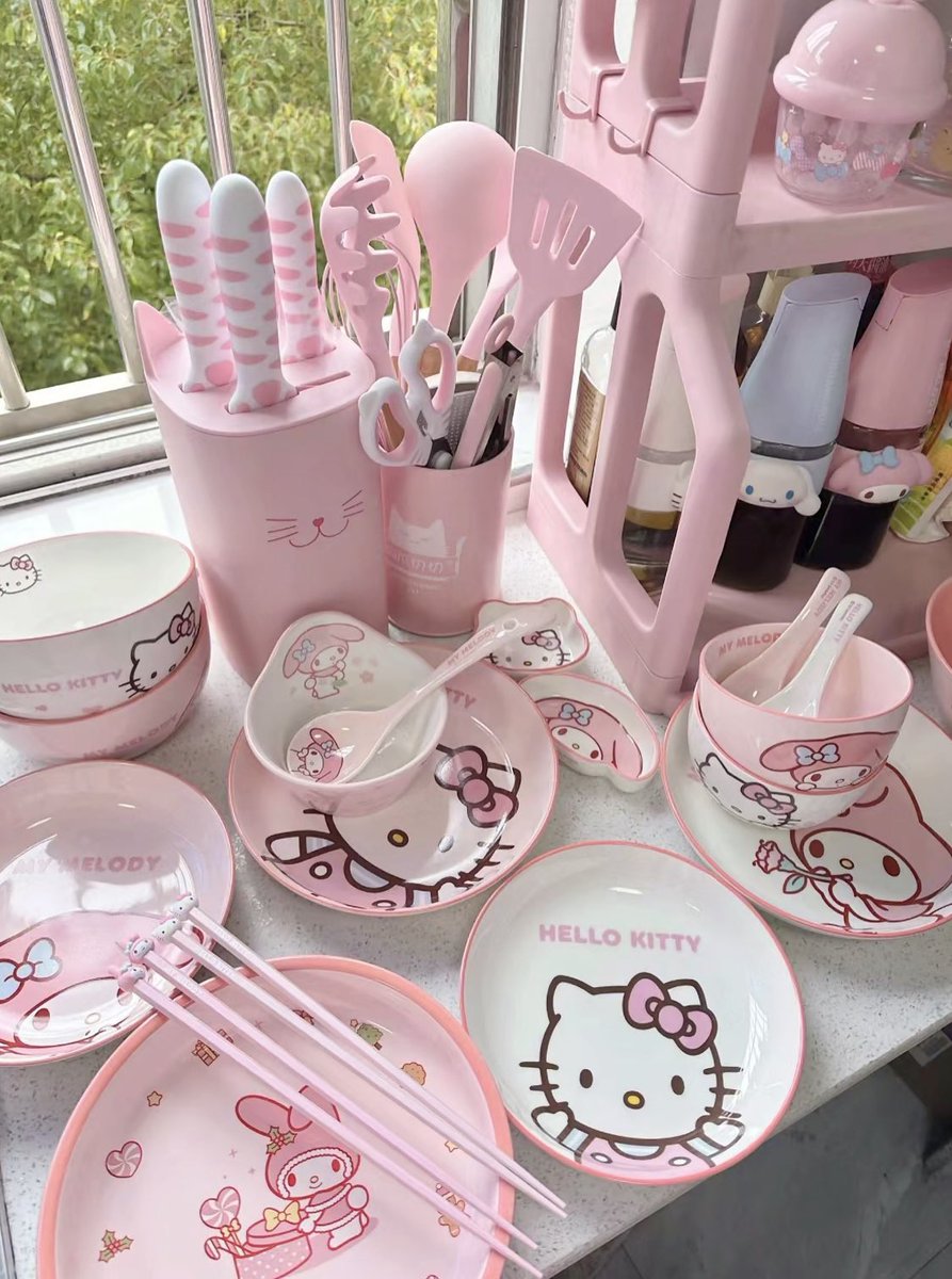 pink kitchenware