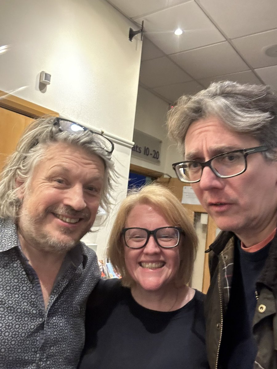 Sarah Marshall tweet media