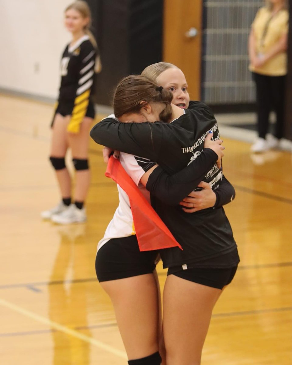 𝗀𝗈𝗌𝗍𝖺𝗋 tweet media