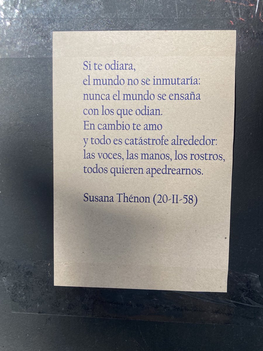 lausoho's tweet photo. Este póster con un poema de Susana Thénon. https://t.co/cYX5OZgpaD