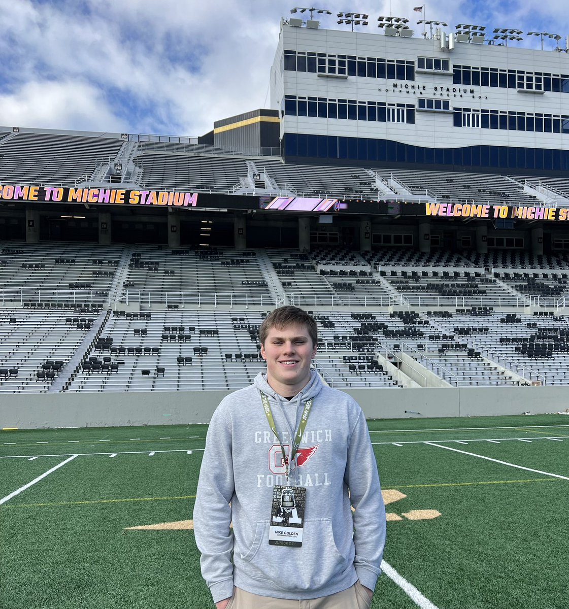 Michael Golden (@mike_golden9) on Twitter photo I had a great time at the Elite Junior Day at West Point earlier today. Thank you to <a href="/CoachJohnLoose/">John Loose</a> for the invite. #ArmyFootball
<a href="/GreenwichFB/">Greenwich Football</a> <a href="/coachmorello77/">Anthony Morello</a> <a href="/ArmyFB_Recruit/">Army Football Recruiting</a> <a href="/Coach_Burks/">Chandler Burks</a> I had a great time at the Elite Junior Day at West Point earlier today. Thank you to <a href="/CoachJohnLoose/">John Loose</a> for the invite. #ArmyFootball
<a href="/GreenwichFB/">Greenwich Football</a> <a href="/coachmorello77/">Anthony Morello</a> <a href="/ArmyFB_Recruit/">Army Football Recruiting</a> <a href="/Coach_Burks/">Chandler Burks</a>