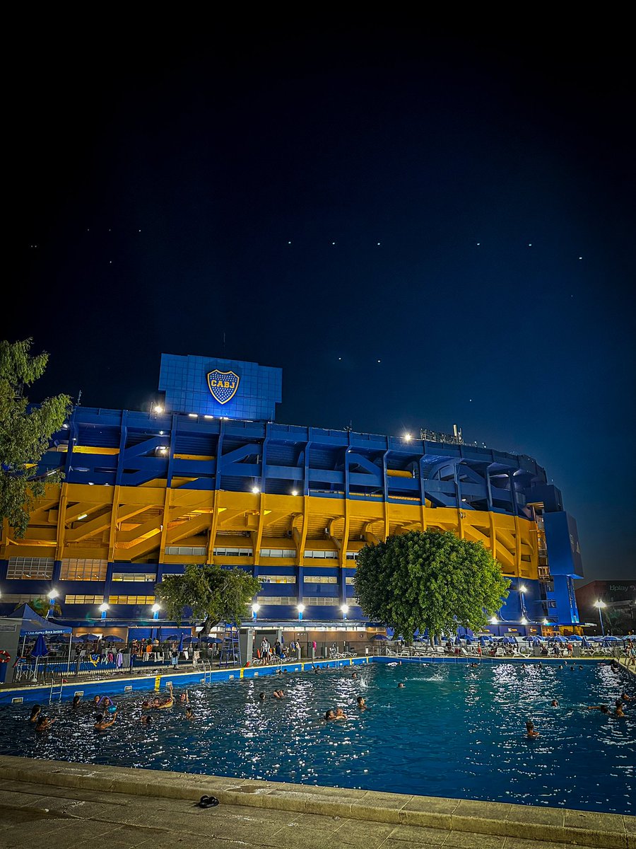 Deslumbrante 🤩💙💛💙