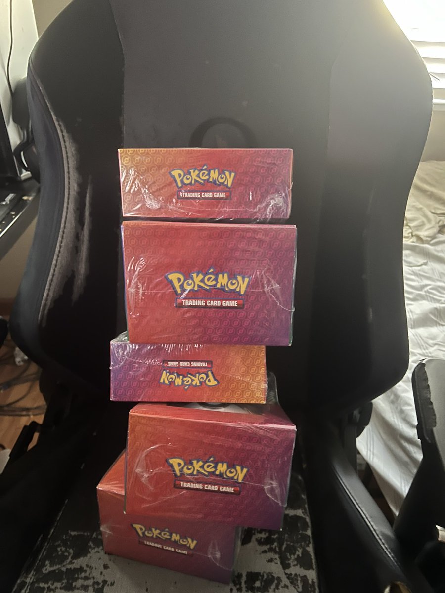 pushinp04734700's tweet photo. @LA_PTCGRestock let’s go secured! https://t.co/x4zFcFC34s