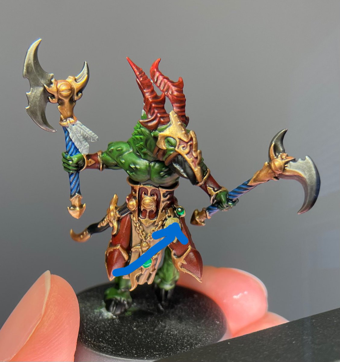 heykeavydean's tweet photo. The end is in sight with painting these 20 chickems and it was more fun than expected to do these like 1mm wide gems. Next step is colorshift glitter skin ✨ https://t.co/HpObtjPkRB