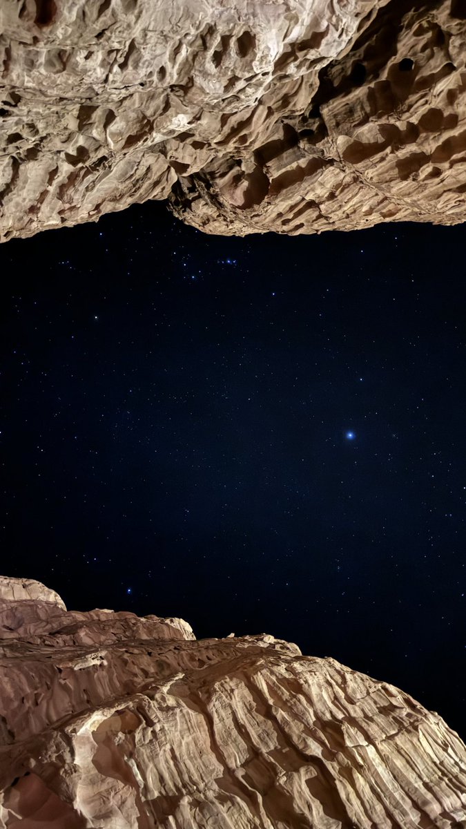 ghaieda's tweet photo. Stargazing | العُلا 🔭🌌 https://t.co/6bRIXtk2TD
