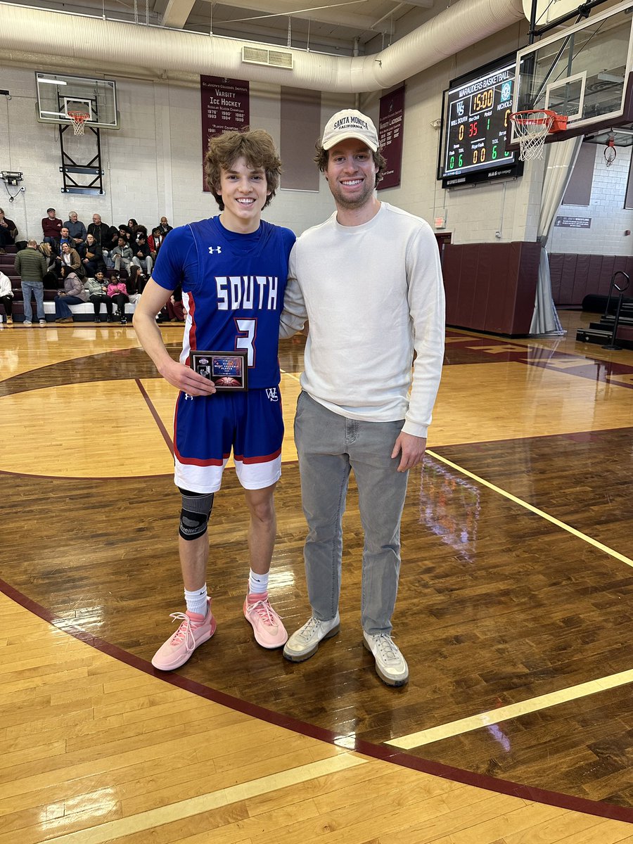 The 1st South <a href="/centercourt42/">🏀centercourt🏀</a> Classic MVP Greg Dolan &amp; 2025 MVP <a href="/NathanWilemski3/">Nathan Wilemski</a> 
#ItsAGreatDayToBeABillie #SouthMade #Together