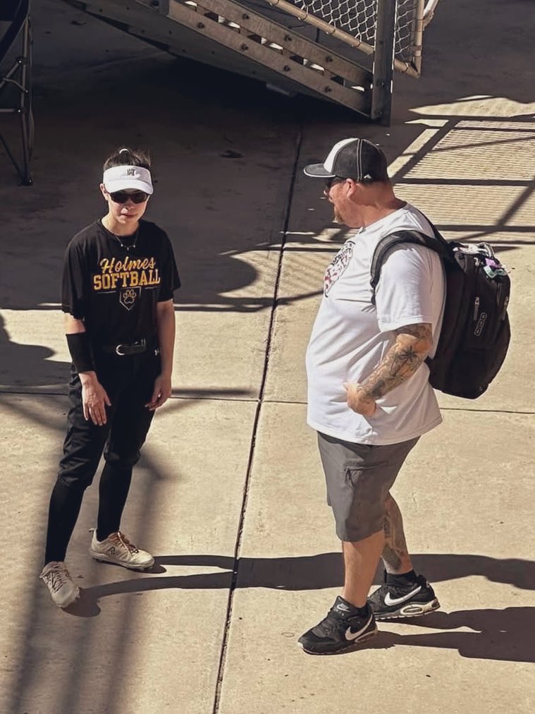 STX Bombers 18U Gold PRK (@bomberstx18u) on Twitter photo Coach Homer and Coach <a href="/RicarteGilbert/">gilbert ricarte</a> caught up with St. Mary’s University commit, <a href="/H_Melendez_1/">Hannah Melendez</a> at her high school tournament today! Hannah starts at left fielder for Holmes High School. Wishing Hannah another successful high school season!
<a href="/CoastRecruitsSB/">Coast Recruits 🥎</a> <a href="/Softball_Home/">Softball Home🥎</a> Coach Homer and Coach <a href="/RicarteGilbert/">gilbert ricarte</a> caught up with St. Mary’s University commit, <a href="/H_Melendez_1/">Hannah Melendez</a> at her high school tournament today! Hannah starts at left fielder for Holmes High School. Wishing Hannah another successful high school season!
<a href="/CoastRecruitsSB/">Coast Recruits 🥎</a> <a href="/Softball_Home/">Softball Home🥎</a>