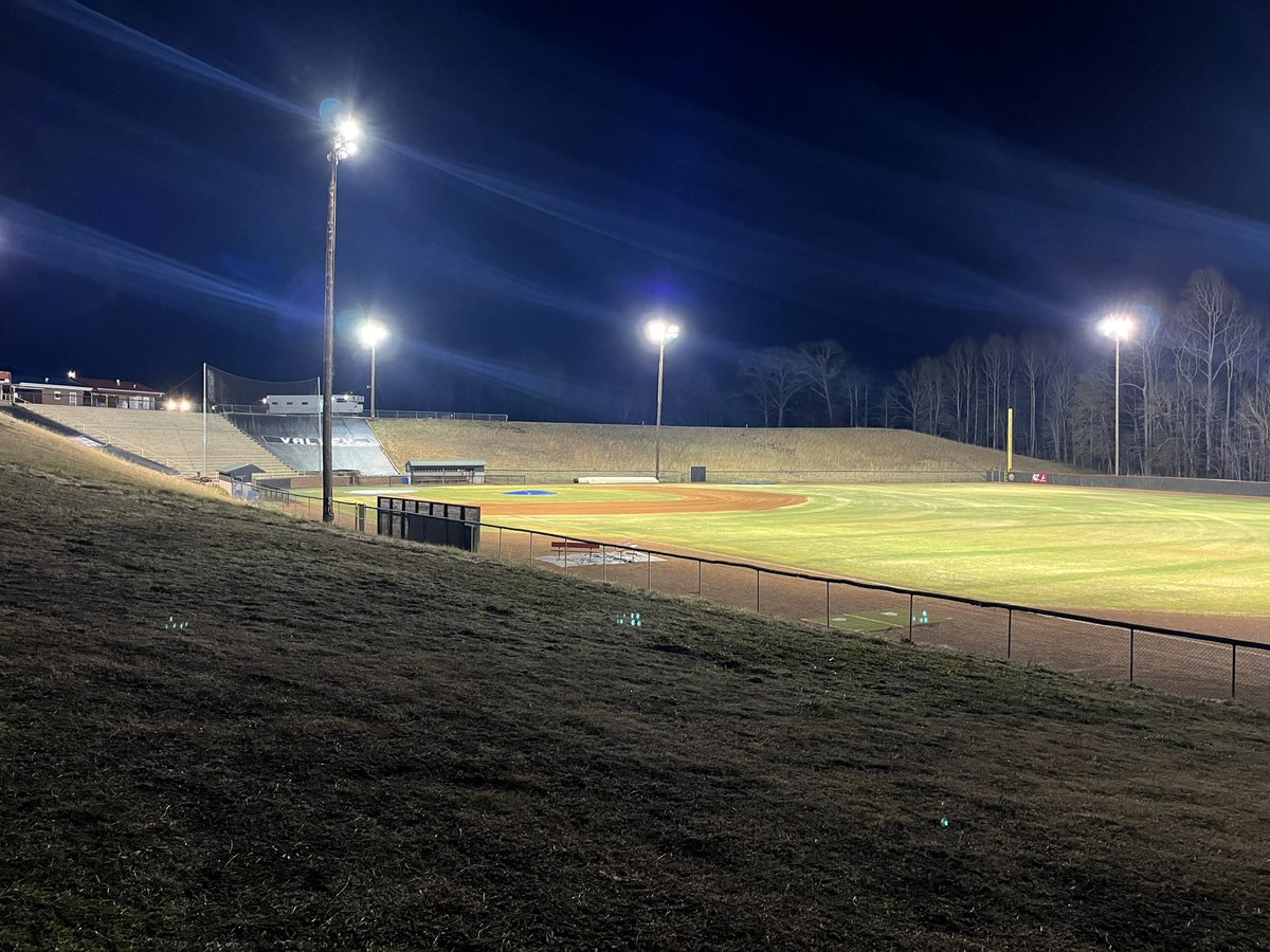 Red Hawks sweep the Saturday Double Header with USC-Lancaster!
Game 1- 5-1
Game 2- 8-2
Back at it tomorrow for another DH, this time in Lancaster, SC. #thevalley