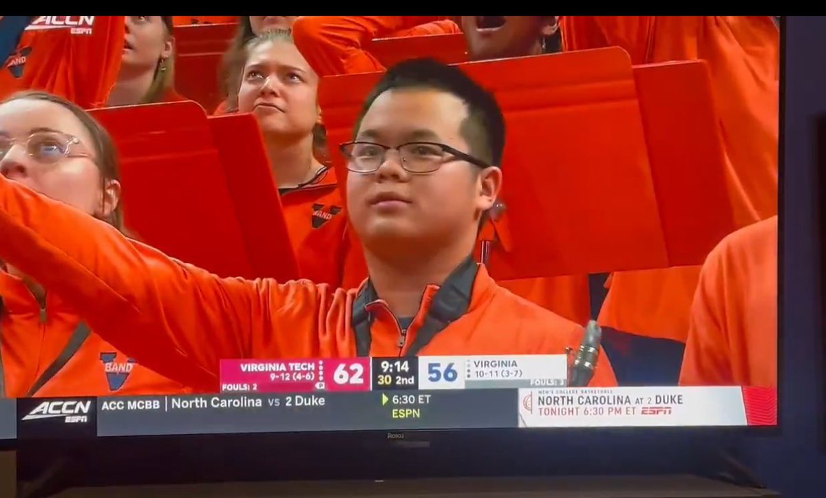 I ruv correge basketbrall!