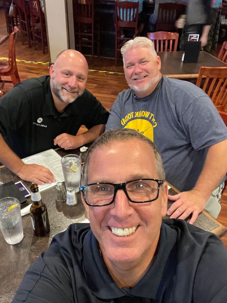 JamesFerna3's tweet image. Same goes to you guys.. love y'all ✌️