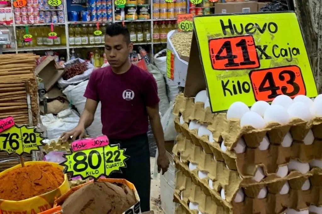 cursorenla's tweet image. Salario mínimo por encima de la inflación en 2024: #Conasami
cursorenlanoticia.com.mx/salario-minimo…