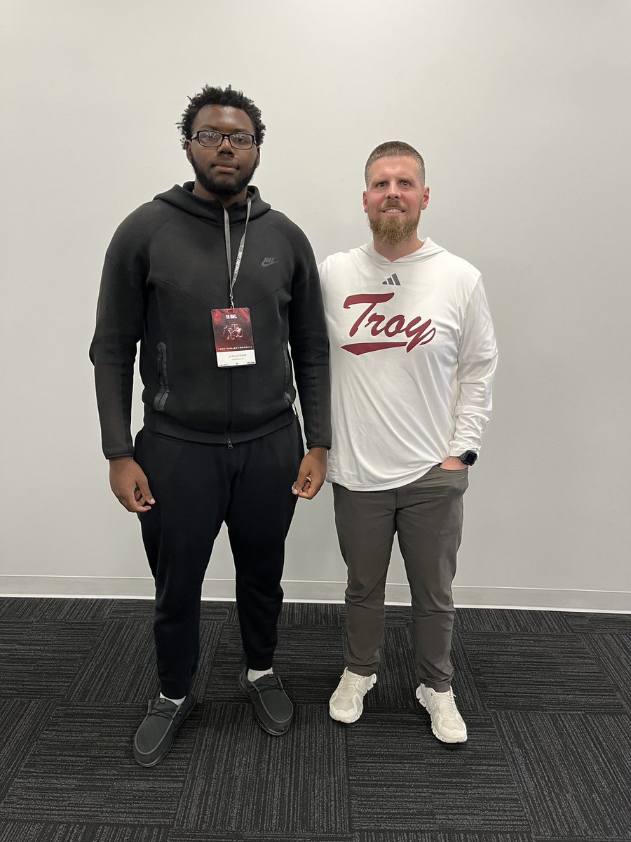 Aden_Jackson75's tweet image. Thank you to @Coach_Carbine and @TroyTrojansFB for the invite to Junior Day! Enjoyed it and can’t wait to be back!