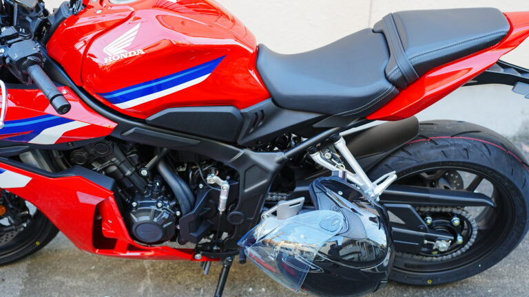 DAYTONA (デイトナ) ヘルメットホルダー CB650R（'19）、CBR650R