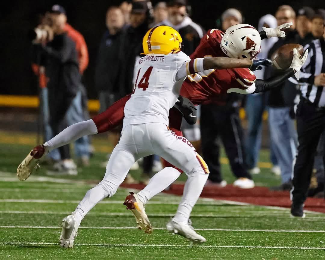 After a great talk and visit with <a href="/CoachO_13/">Robbie Owens</a> I am truly blessed to receive my 1st d2 offer (PWO) #AGTG <a href="/coachglass52/">Joe Glass</a>