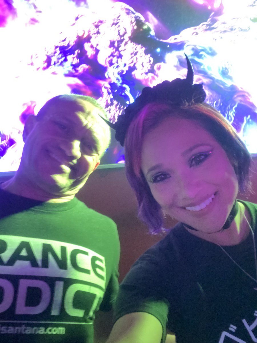 Suzy Solar tweet media