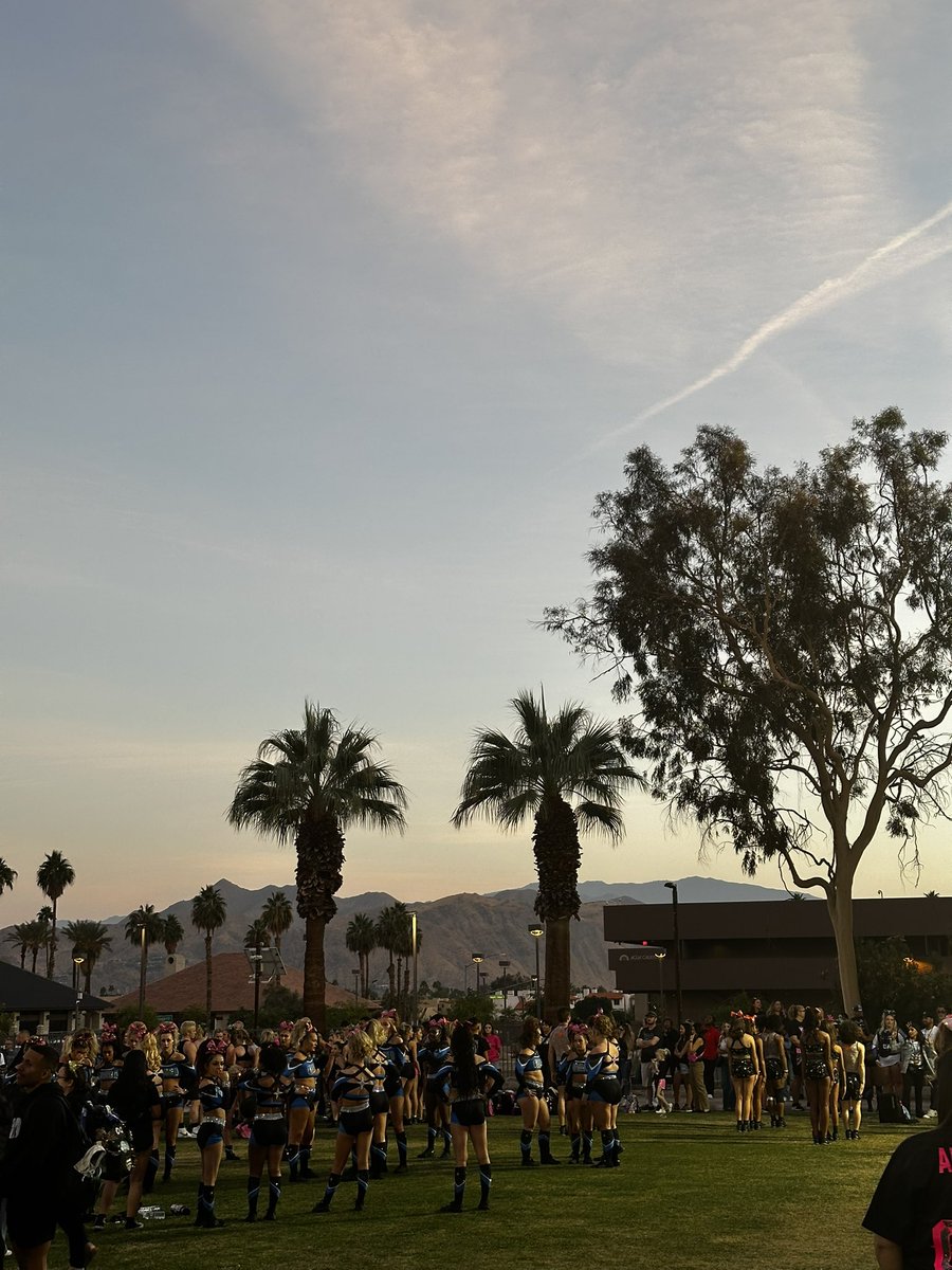 This really is the prettiest cheerleading competition