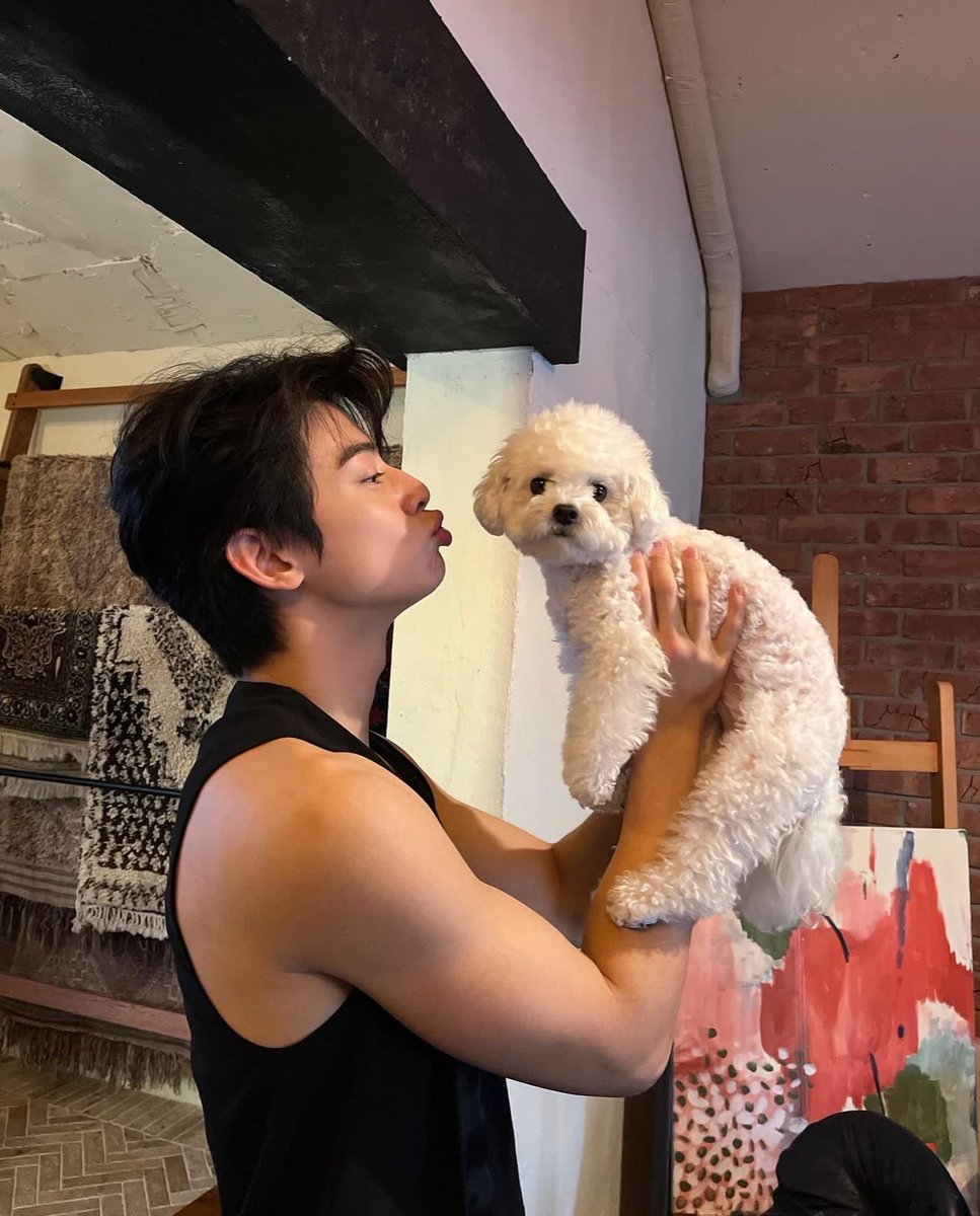 ドンドンイさんがマウント取ってきた
#チャウヌ